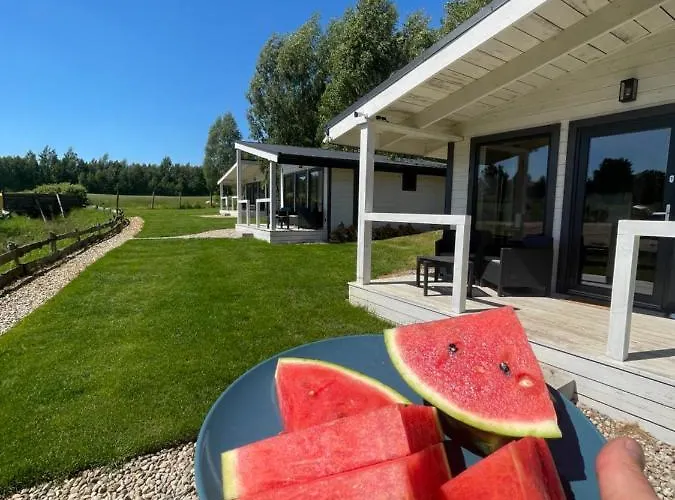 Brzozowisko Lodge Tuchomko